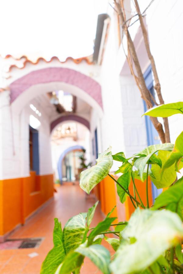Hostal Zeballos Tarija Exterior photo